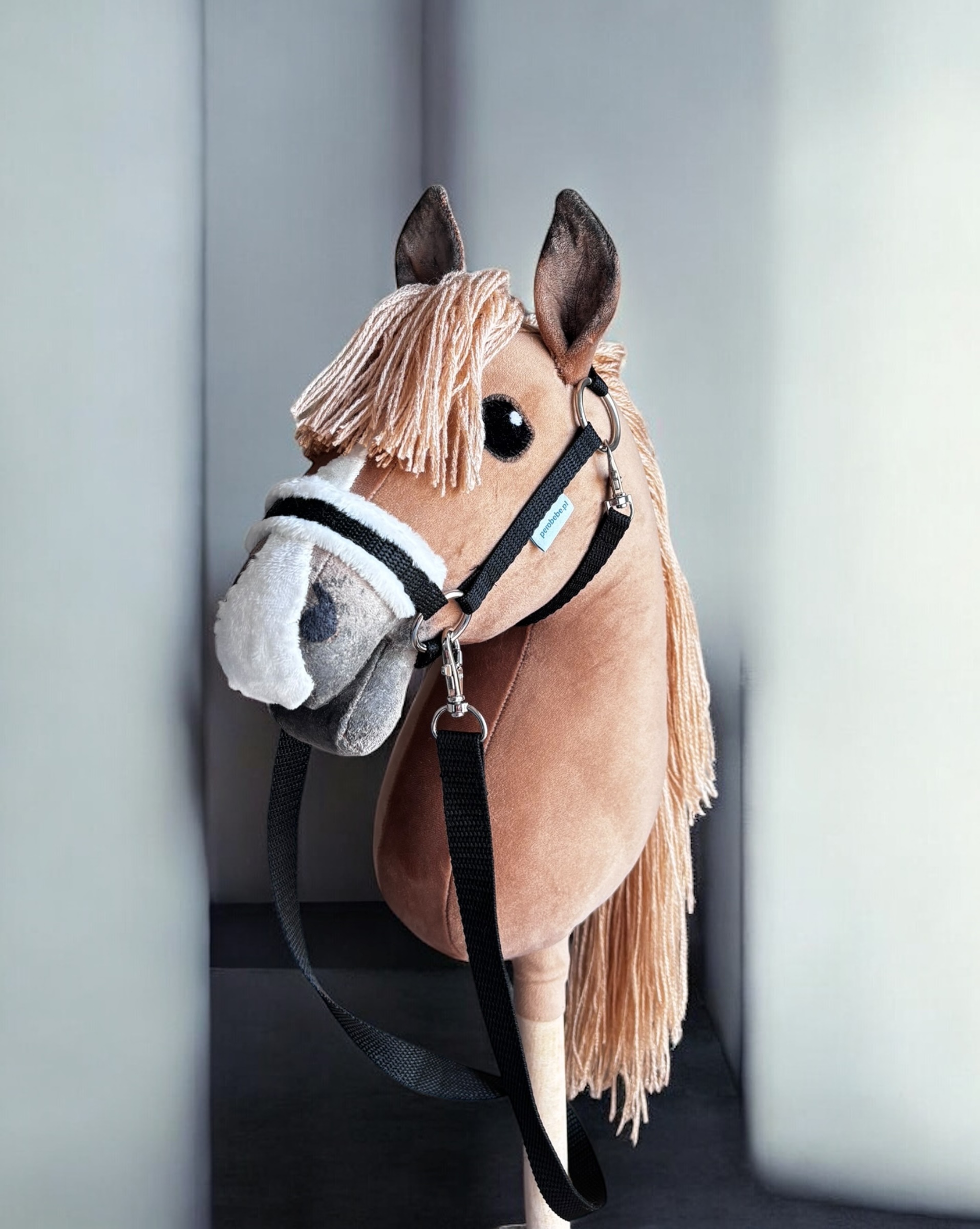 Hobby Horse mniejszy A4 CZERWONOBUŁANA - obrazek 9